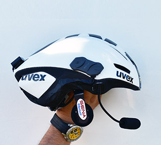 Fahrrad Extremsportler Patric Grüner mit SENA 10R Headset beim RAAM